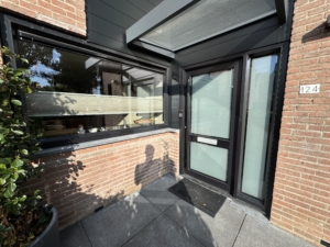 Bouw- en onderhoudsbedrijf Van Kooten - Kozijn of raam 14