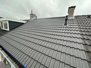 Bouw- en onderhoudsbedrijf Van Kooten - Pannendak 1